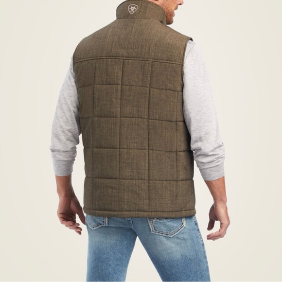 ARIAT Insulated Vest - Picture 8 of 16